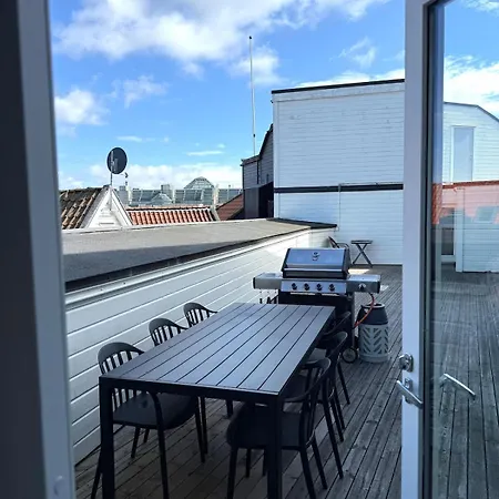 With Roof Terrace In Apartment Stavanger