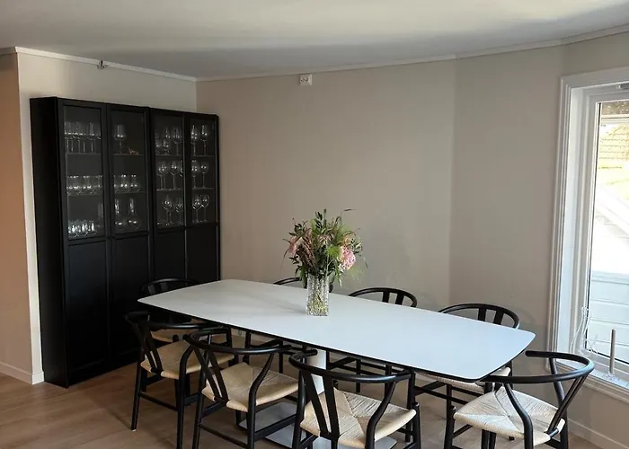 Apartment With Roof Terrace In