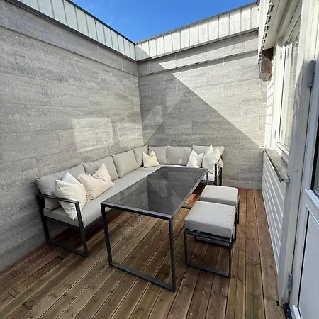 Daire With Roof Terrace In *